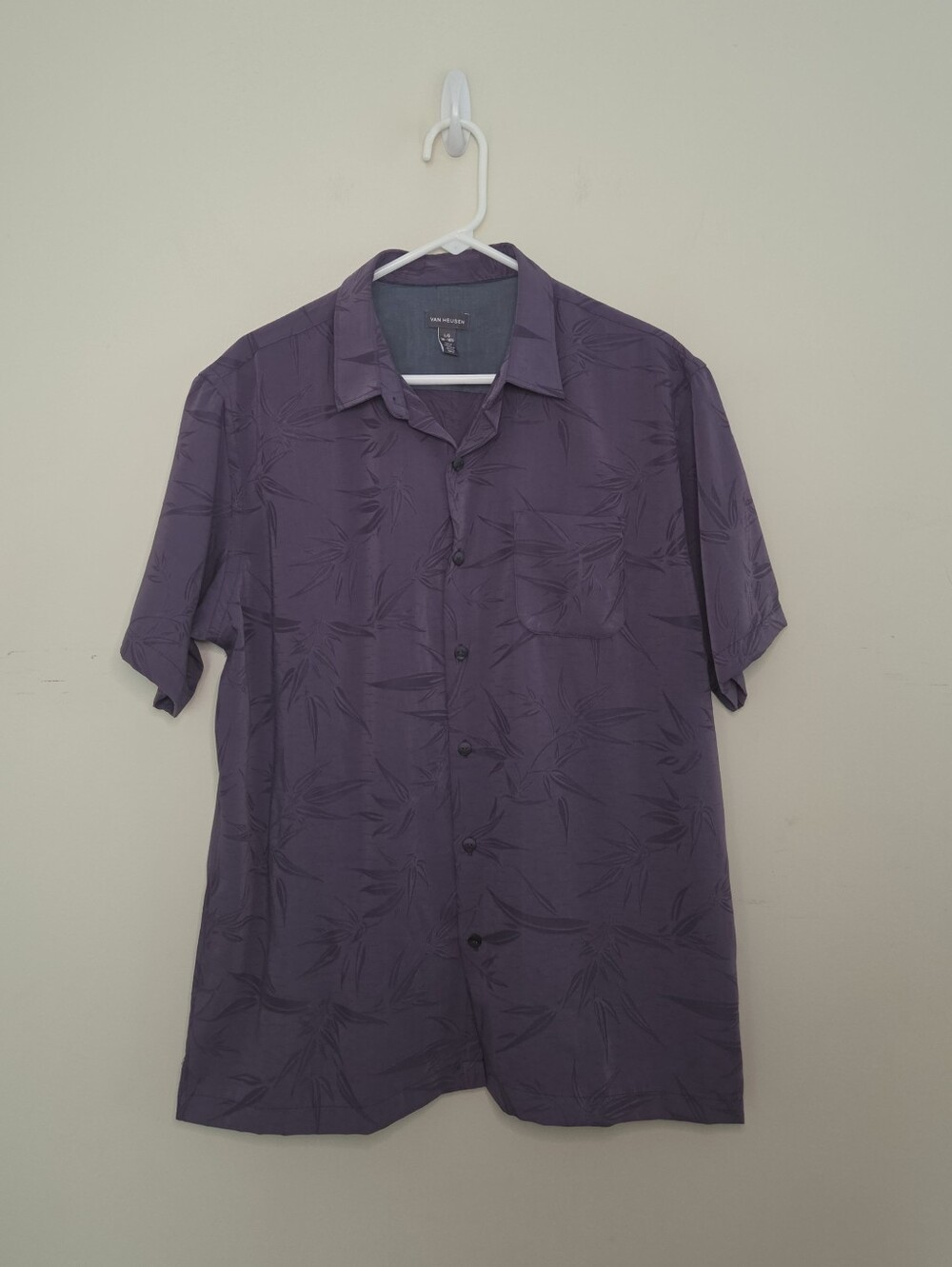 Men's Van Heusen Purple Button Down Shirt Sz Large 16 -16.5"